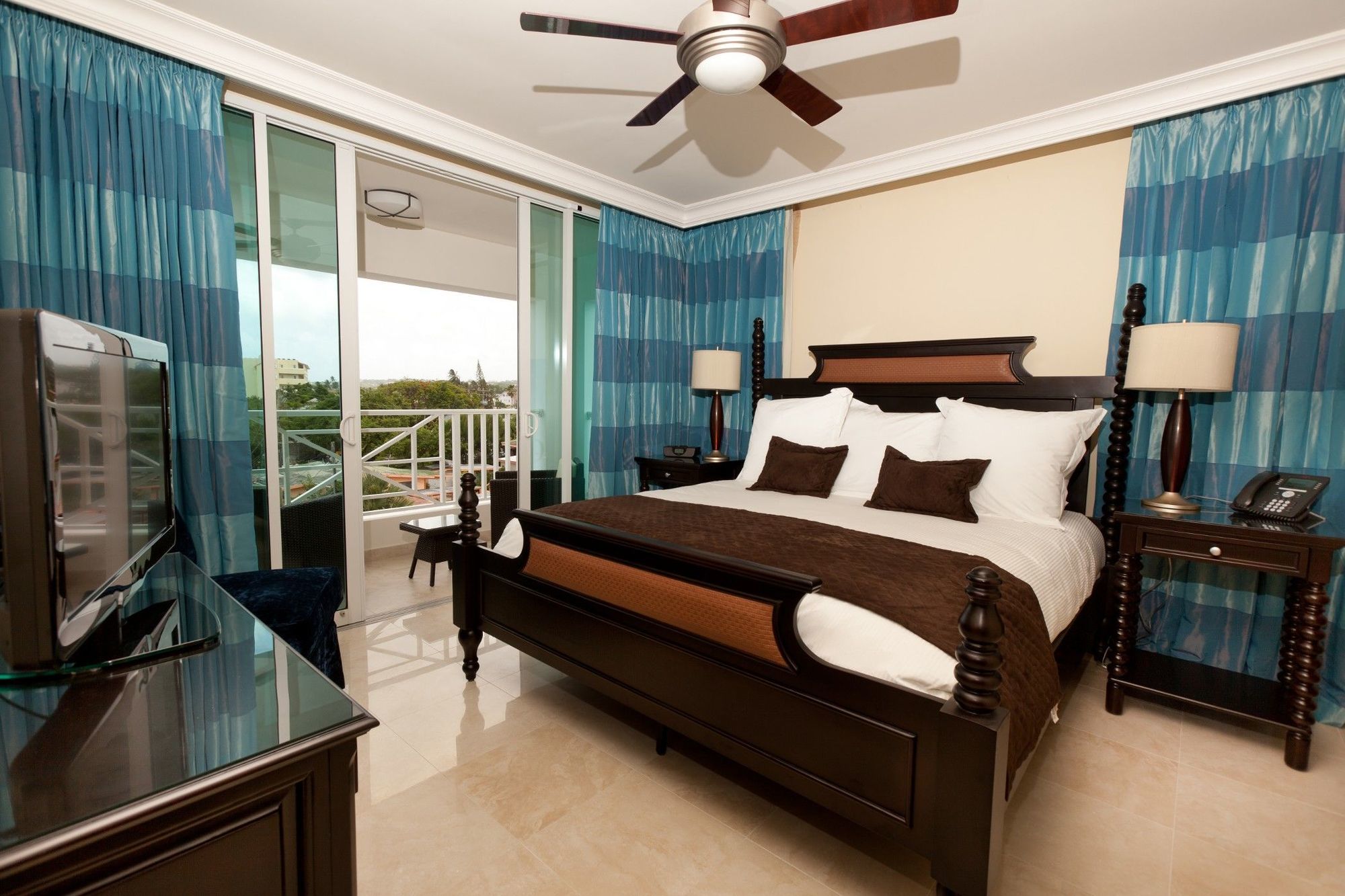 Ocean Two Resort - Breakfast Included By Ocean Hotels Saint Lawrence Gap Pokój zdjęcie